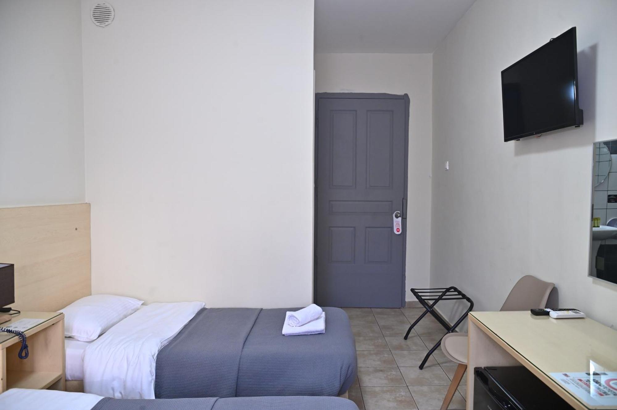 Kentrikon Hotell Chalkís Eksteriør bilde