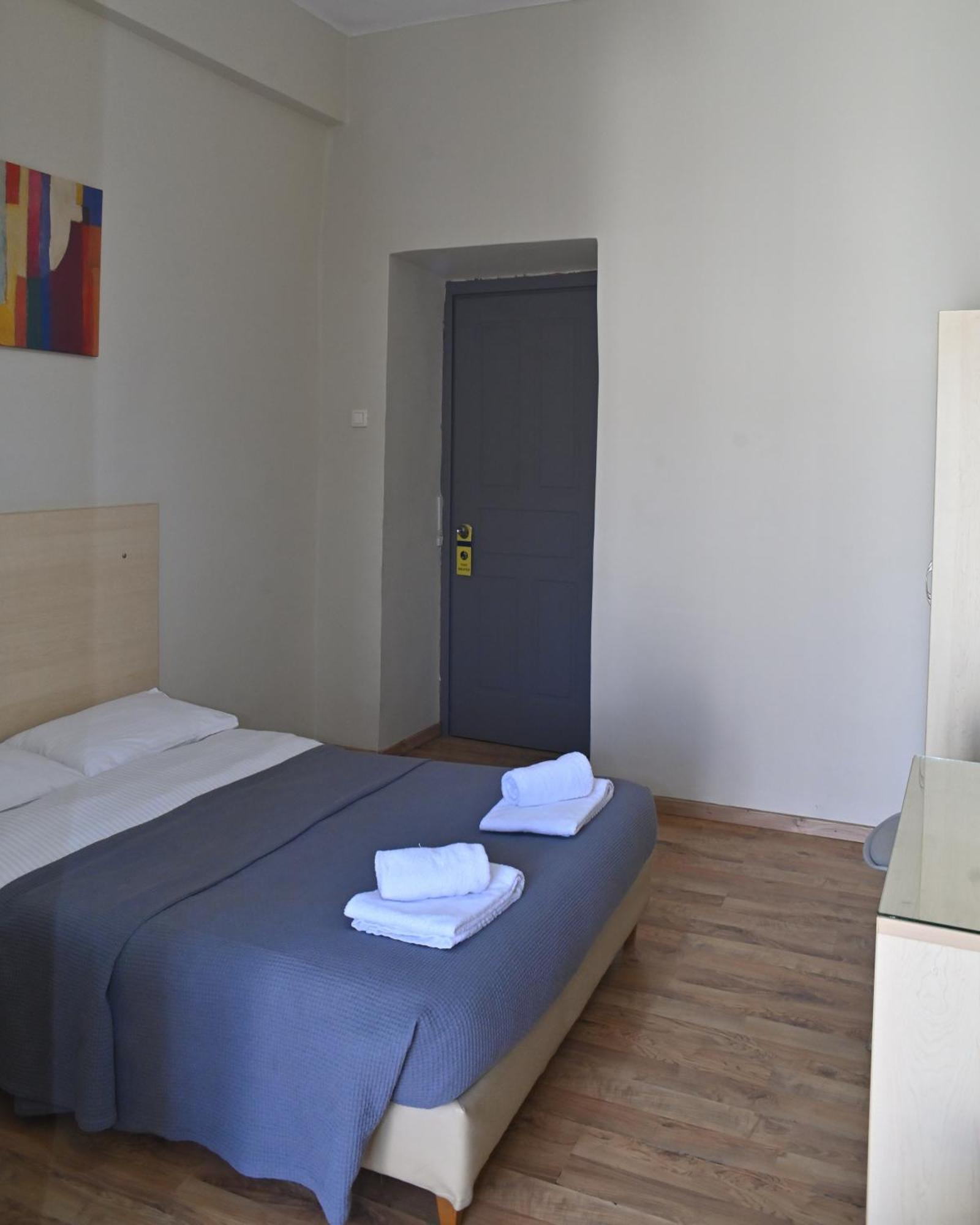 Kentrikon Hotell Chalkís Eksteriør bilde